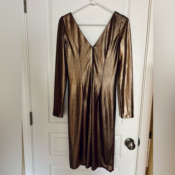 Marchesa Notte Bronze Gold Metallic Foiled Lamé Long-Sleeve Cocktail Dress - Picture 8 of 10